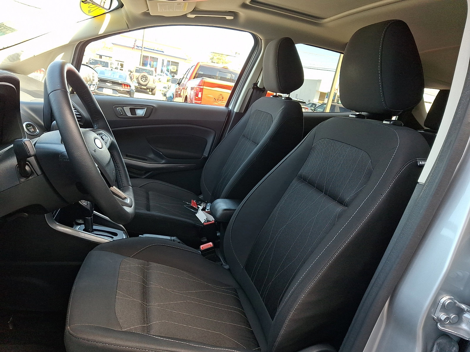 Certified 2020 Ford EcoSport SE w/ SE Convenience Package image 14