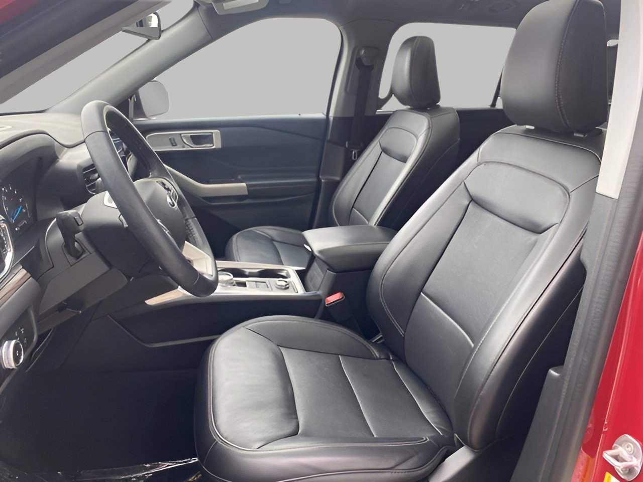 Certified 2023 Ford Explorer Limited image 9