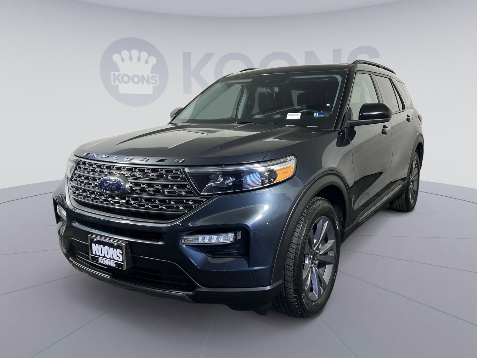 Certified 2022 Ford Explorer XLT w/ Equipment Group 202A