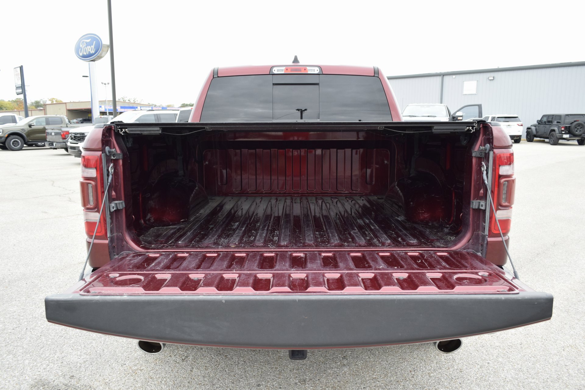 Used 2021 RAM 1500 Laramie w/ Sport Appearance Package image 22