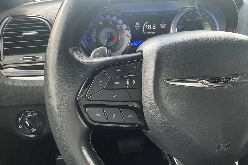 Used 2020 Chrysler 300 S AWD/4WD image 11