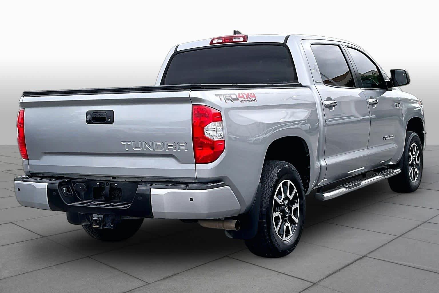 Used 2020 Toyota Tundra Limited w/ Limited Premium Package AWD/4WD image 12