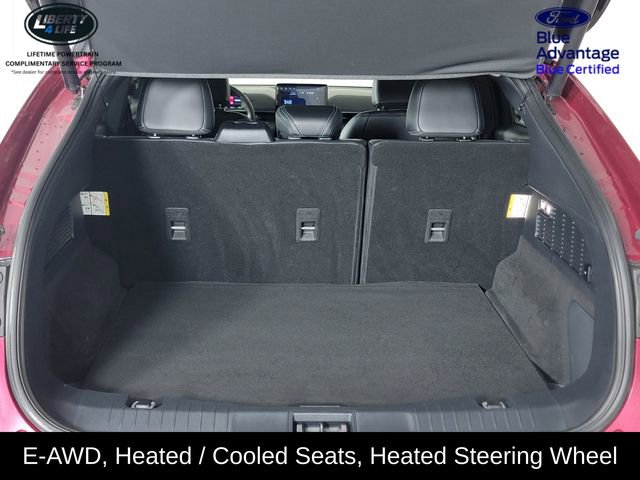 Certified 2025 Ford Mustang Mach-E Premium image 17