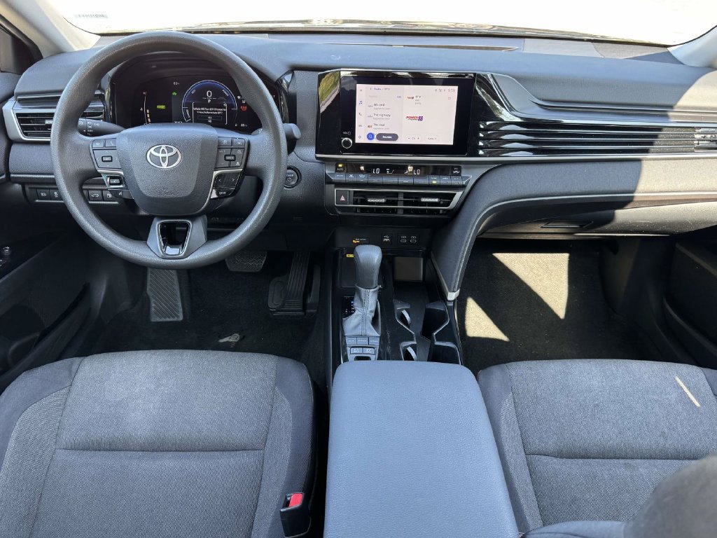 Used 2025 Toyota Camry LE FWD image 2