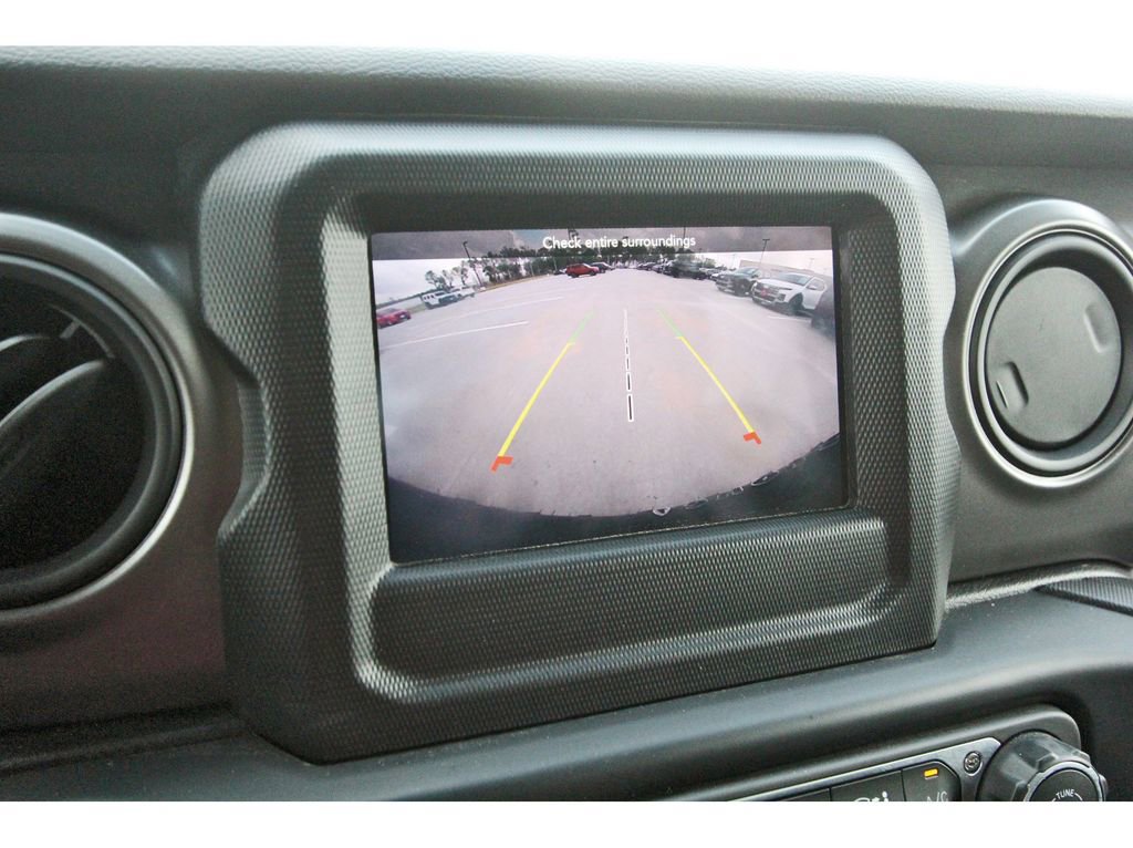 Used 2022 Jeep Wrangler Willys image 21