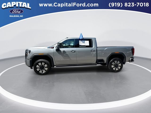 Used 2025 GMC Sierra 2500 Denali w/ Denali Reserve Package AWD/4WD image 5