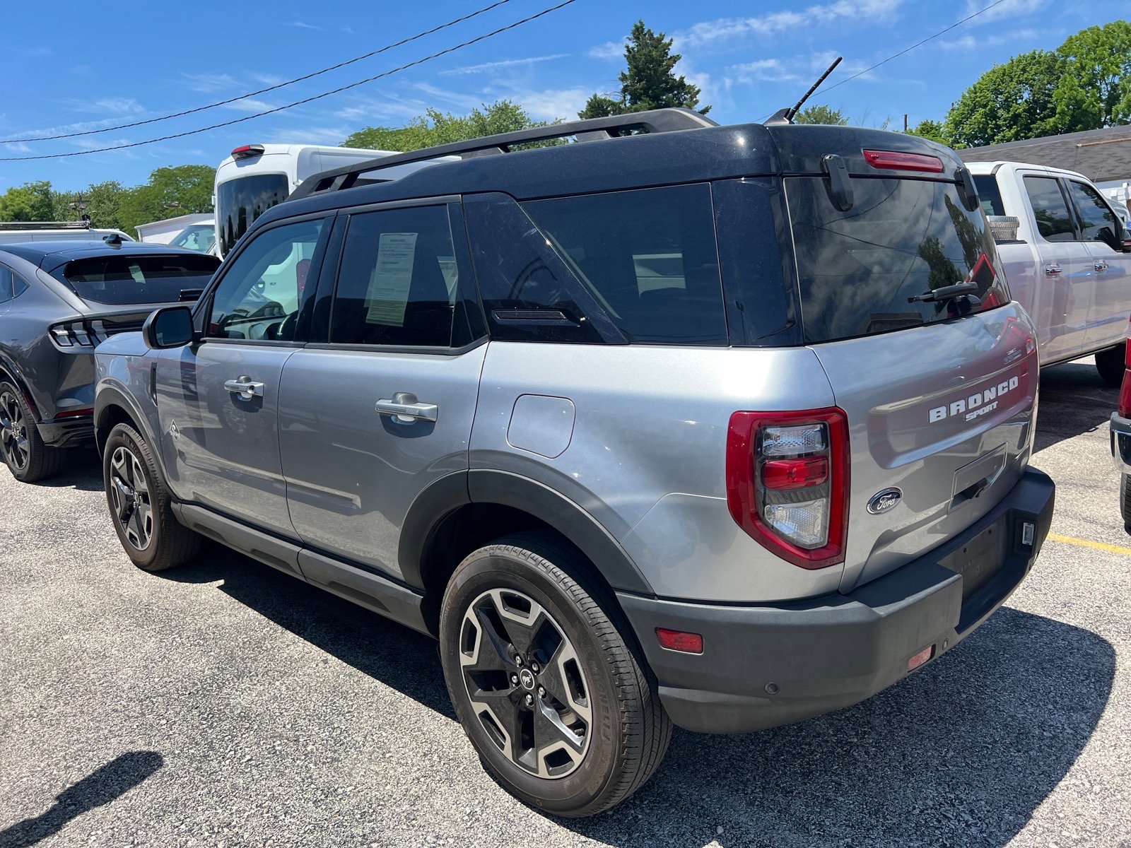 Certified 2022 Ford Bronco Sport Outer Banks w/ Tech Package AWD/4WD image 7