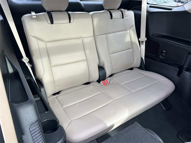 Certified 2022 Ford Explorer Limited w/ Limited Technology Package image 27