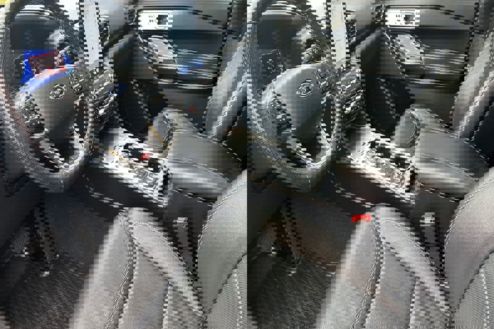 Certified 2020 Ford Explorer ST w/ ST Street Pack image 11