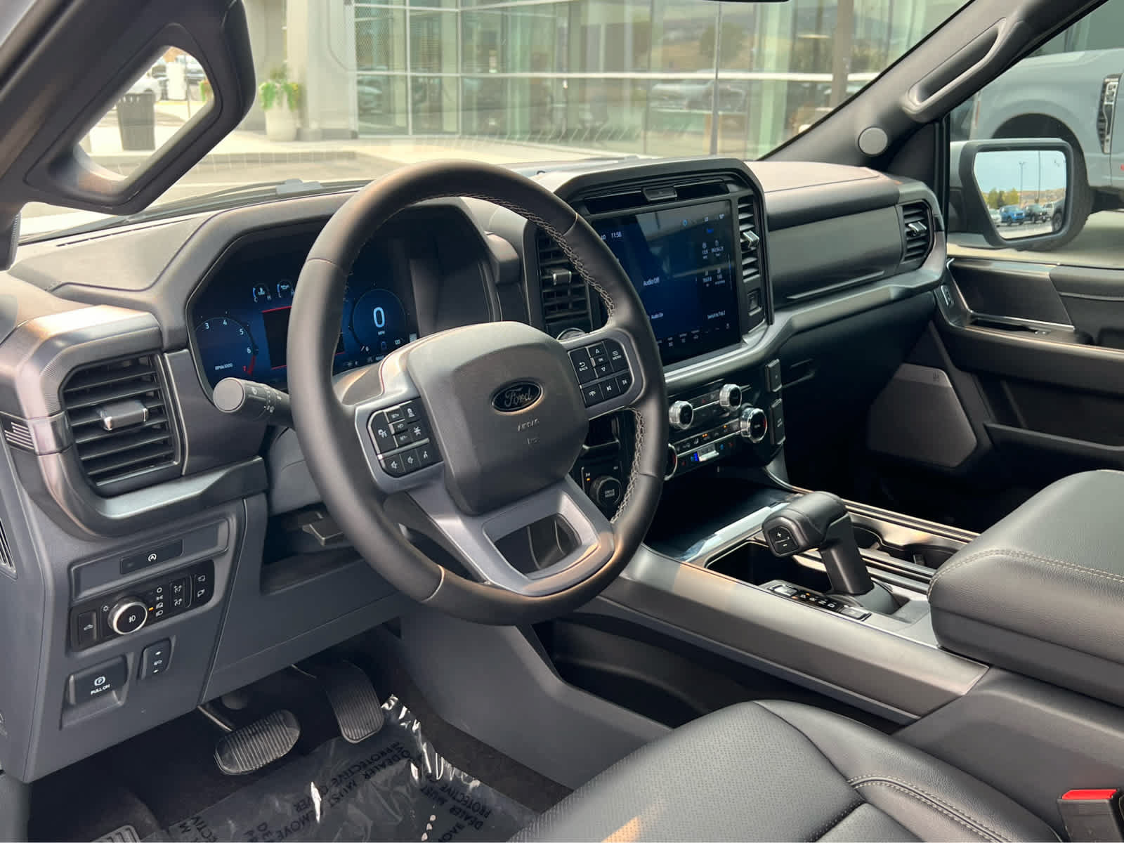Certified 2025 Ford F150 Lariat AWD/4WD image 30