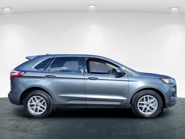 Certified 2023 Ford Edge SEL w/ Convenience Package image 2
