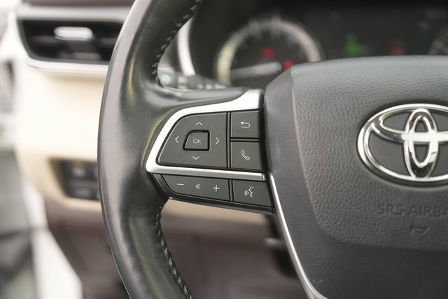 Used 2022 Toyota Highlander Platinum image 23