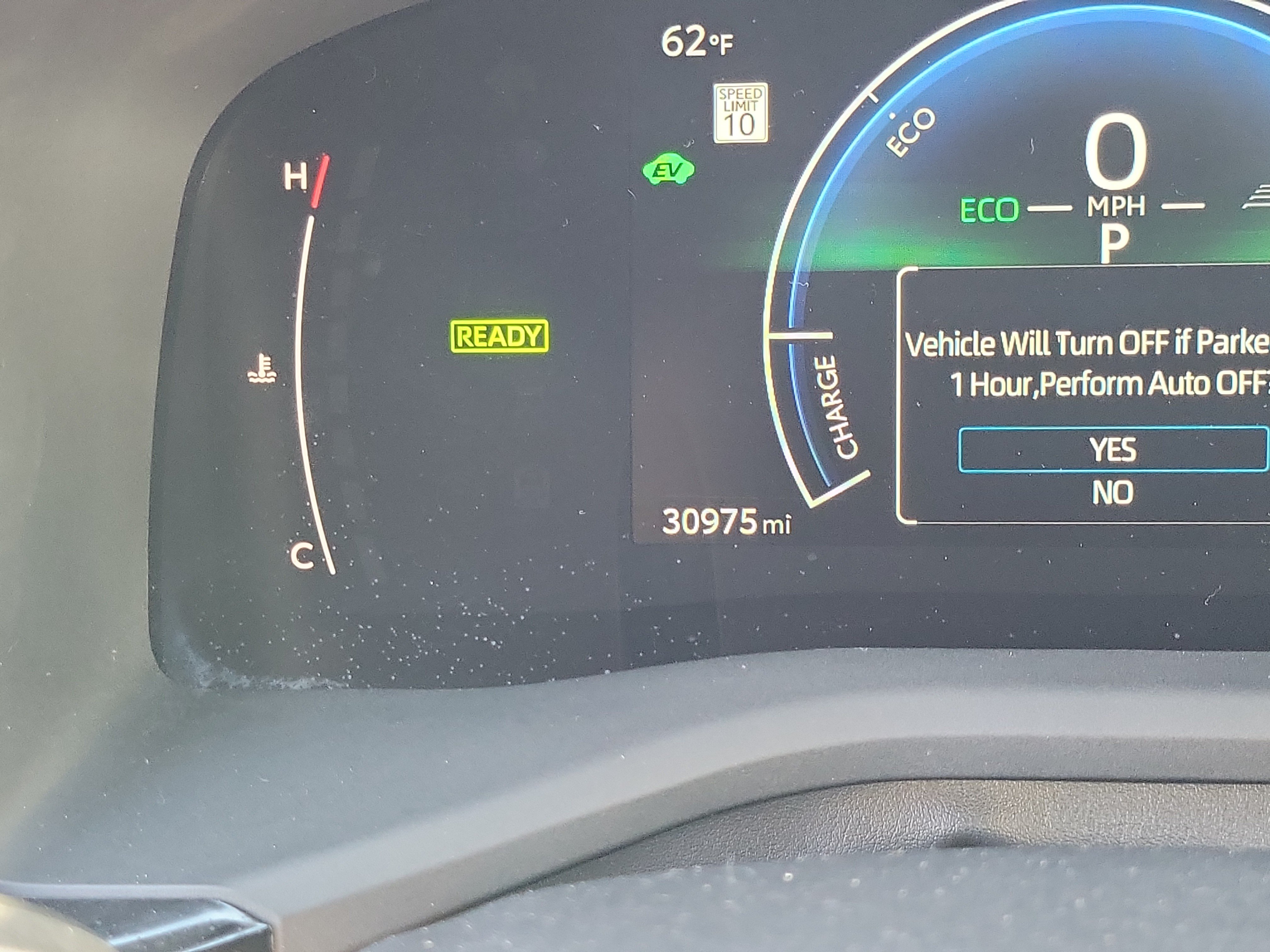Used 2025 Toyota Camry SE FWD image 6