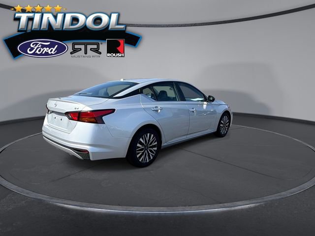 Used 2024 Nissan Altima 2.5 SV image 5