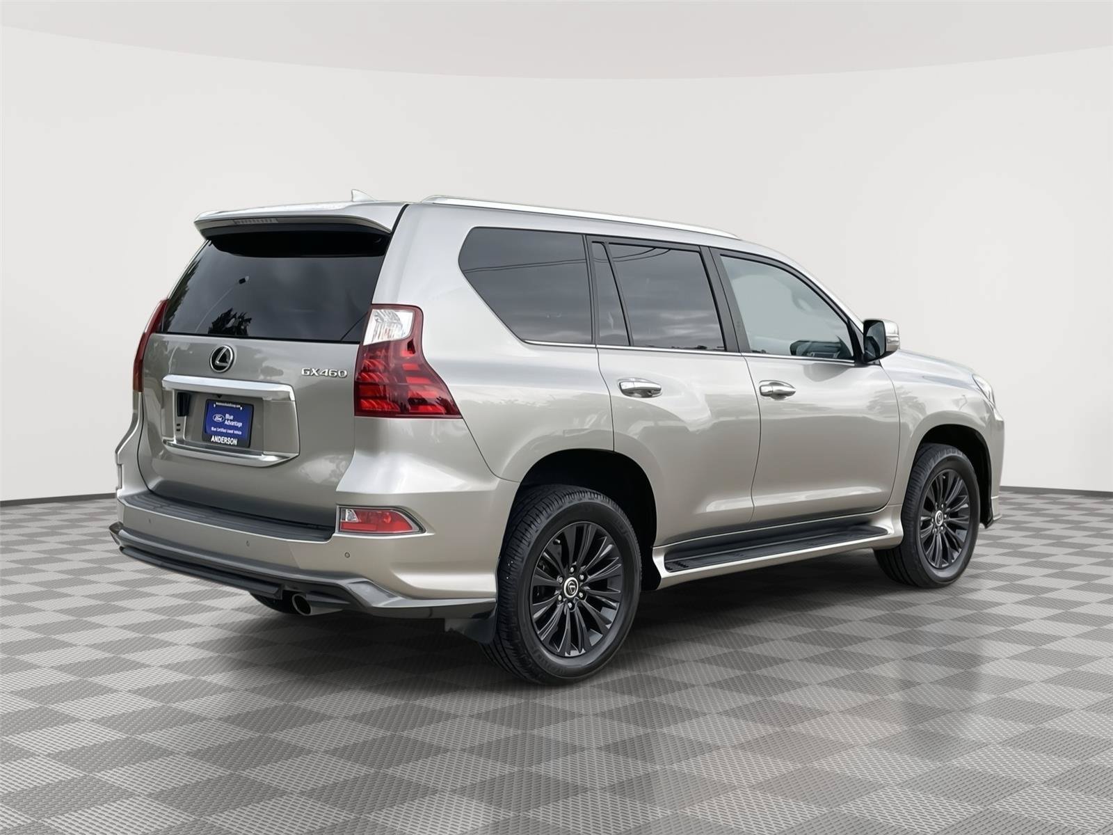 Used 2022 Lexus GX 460 Premium w/ Accessory Package AWD/4WD image 7