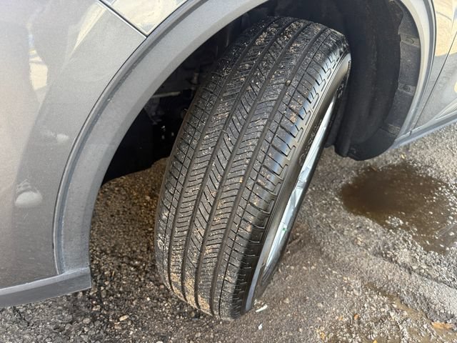 Certified 2025 Ford Escape Active FWD image 21