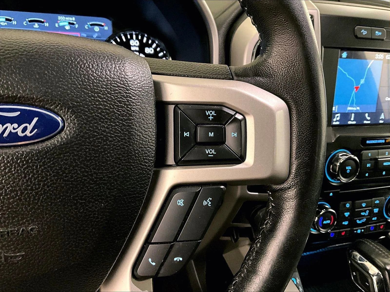 Certified 2018 Ford F150 Lariat image 18