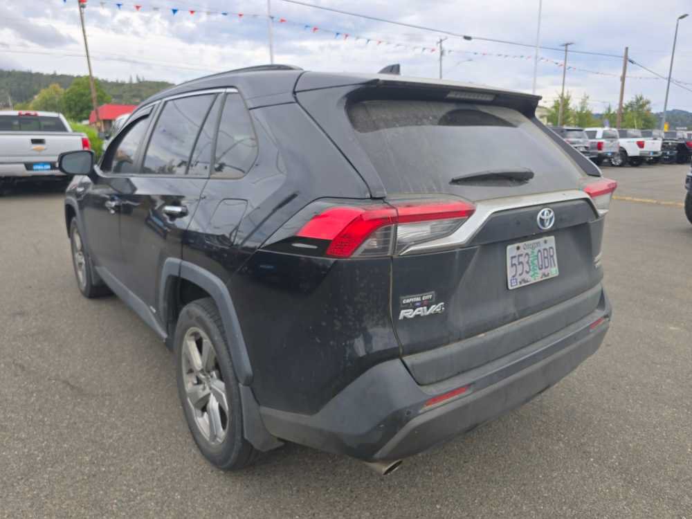 Used 2020 Toyota RAV4 Limited AWD/4WD image 16
