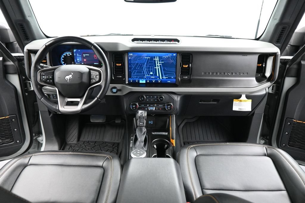 Certified 2023 Ford Bronco Badlands w/ Sasquatch Package AWD/4WD image 20
