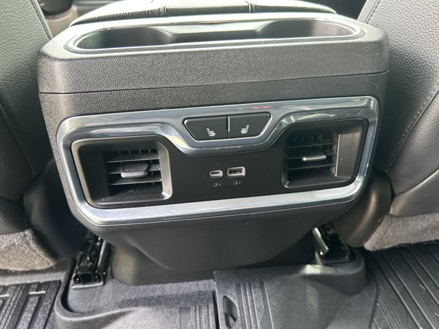 Used 2025 GMC Sierra 2500 Denali w/ Technology Package AWD/4WD image 25
