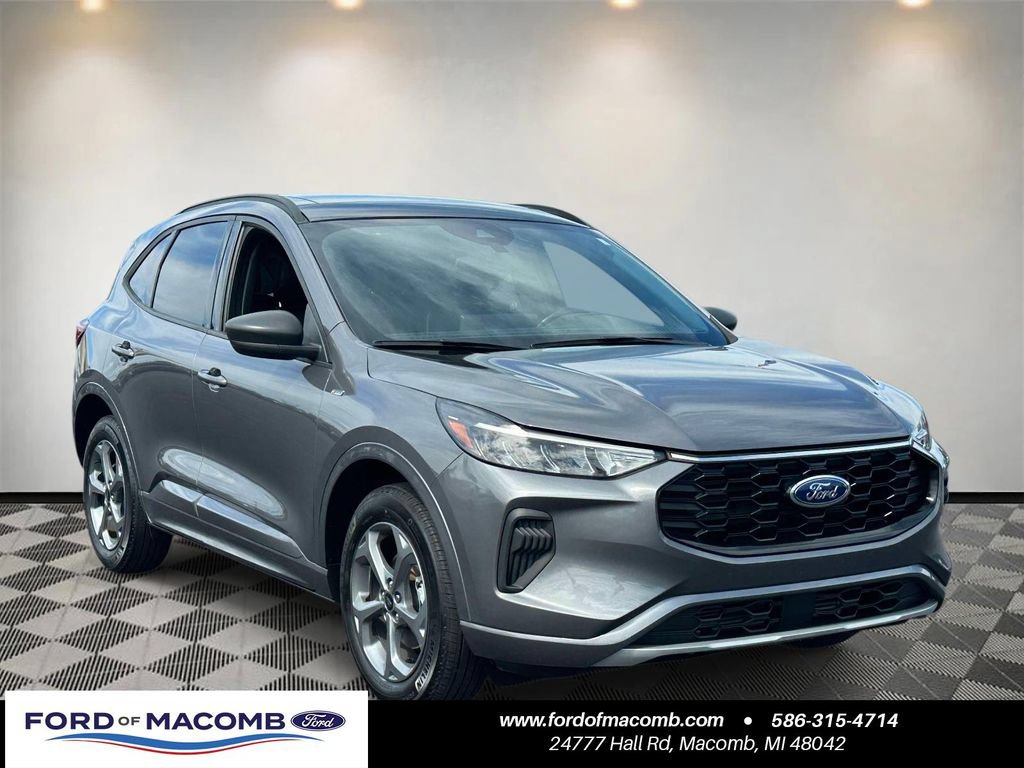 Certified 2024 Ford Escape ST-Line w/ Tech Pack #1 AWD/4WD image 1