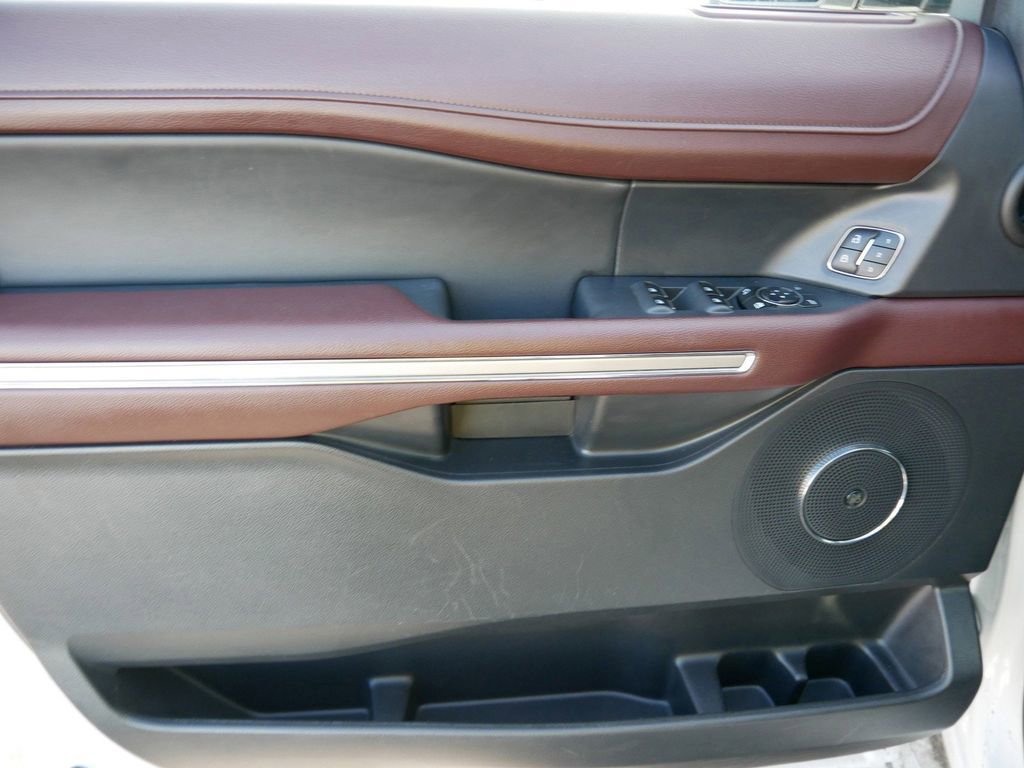 Certified 2023 Ford Expedition Max Limited image 10