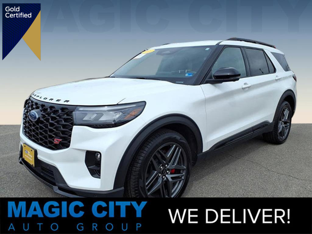 Certified 2025 Ford Explorer ST AWD/4WD image 1