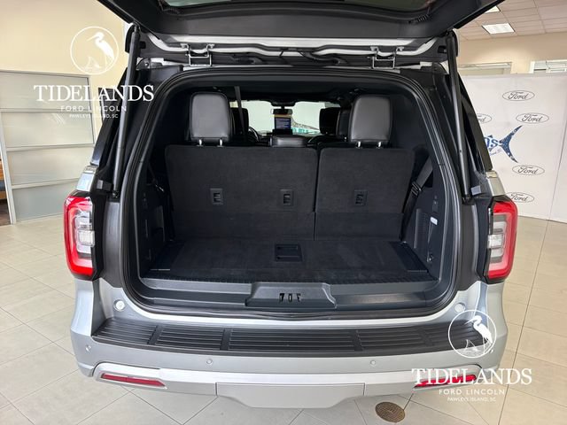 Certified 2023 Ford Expedition Platinum AWD/4WD image 12