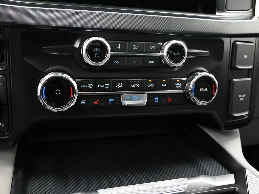 Certified 2024 Ford F250 Limited w/ FX4 Off-Road Package image 42