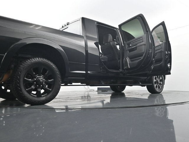 Used 2023 RAM 2500 Limited AWD/4WD image 40