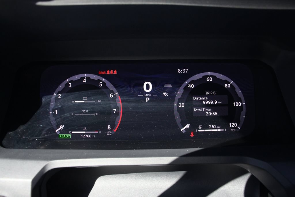 Used 2024 Toyota Tacoma TRD Off-Road AWD/4WD image 31