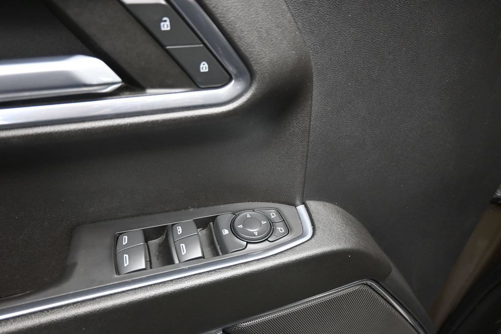 Used 2023 Chevrolet Silverado 1500 LT RWD image 13