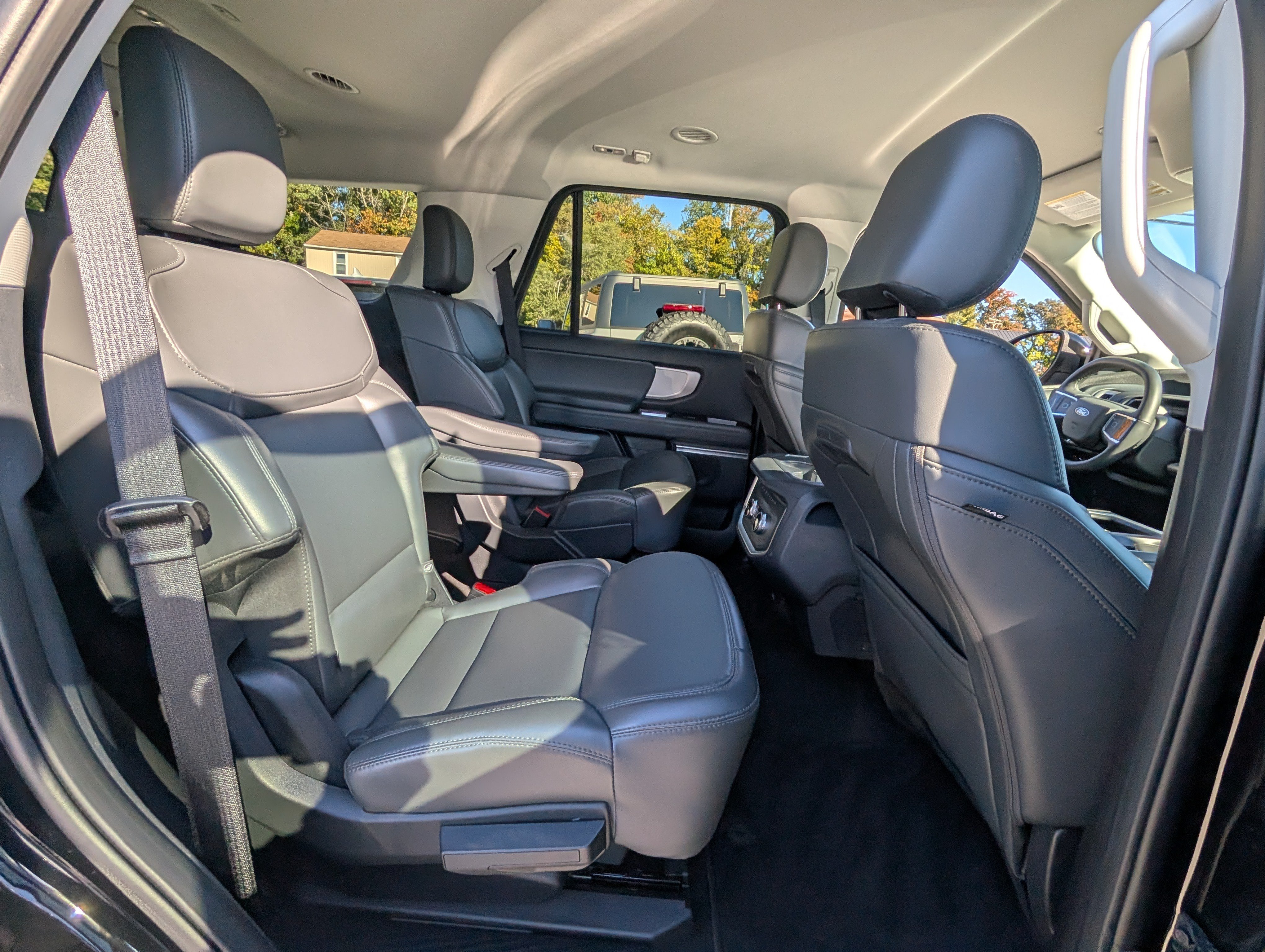 Certified 2026 Ford Expedition Active AWD/4WD image 14