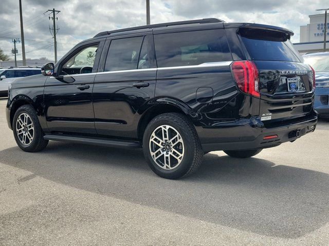 Certified 2025 Ford Expedition Active image 2