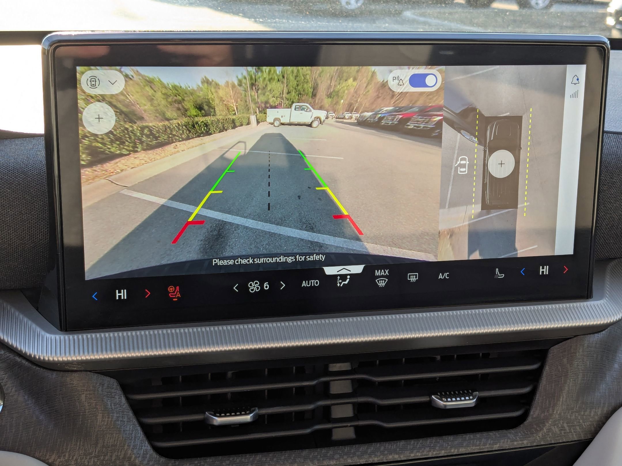 Certified 2025 Ford Explorer Platinum w/ LUX Leather Package image 27