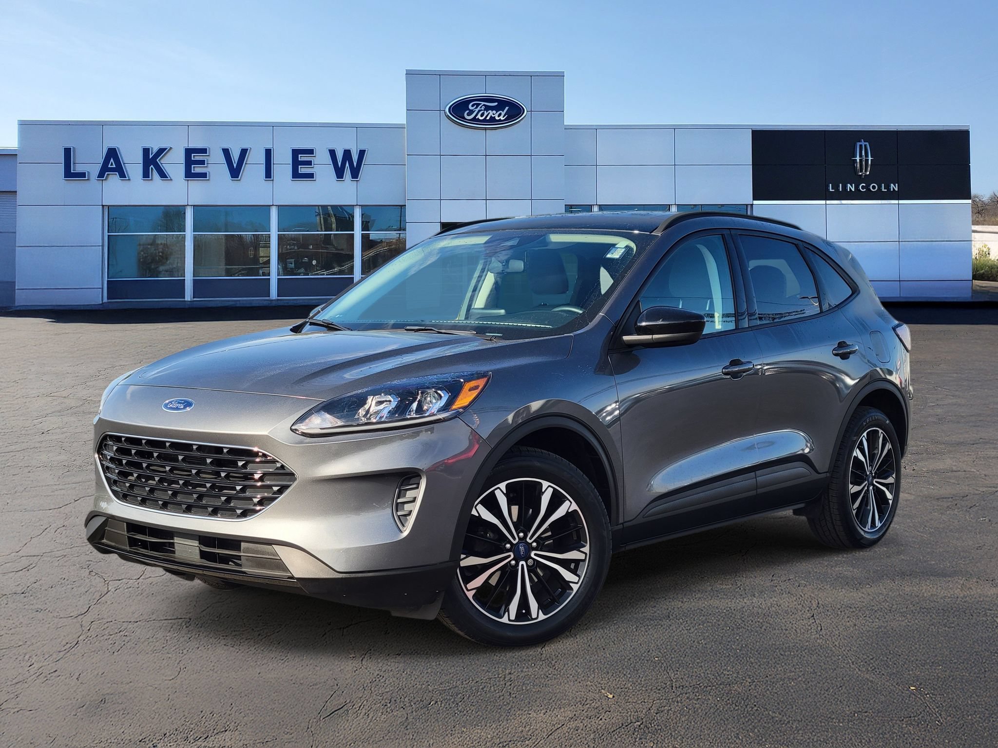 Certified 2022 Ford Escape SE w/ SE Sport Appearance Package