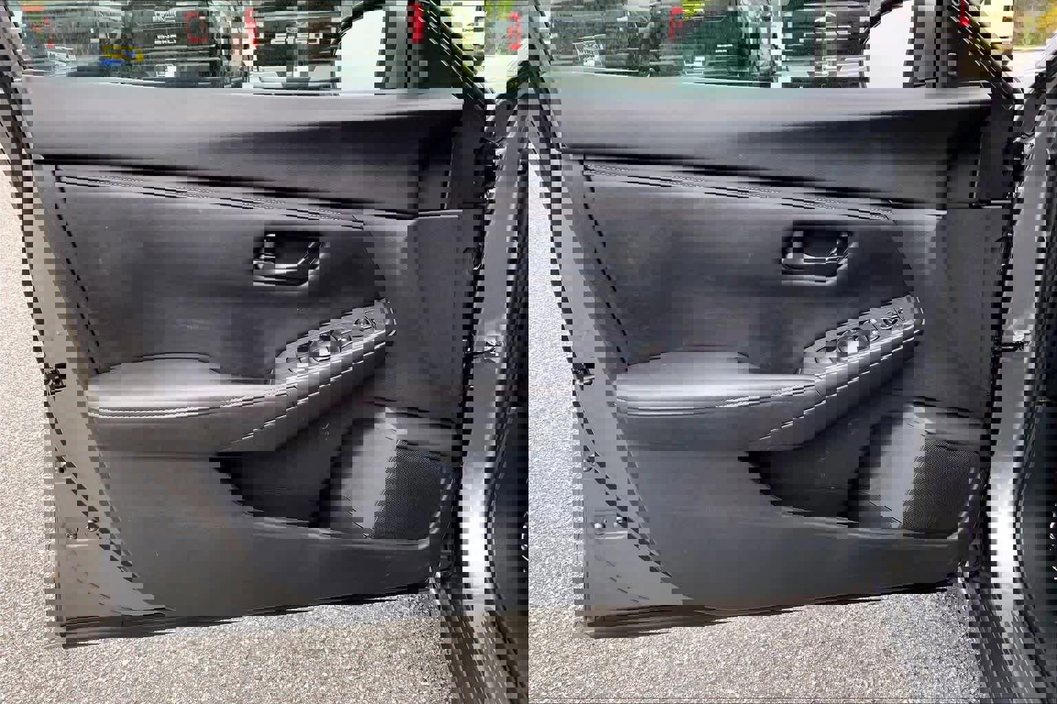 Used 2024 Nissan Sentra S image 21