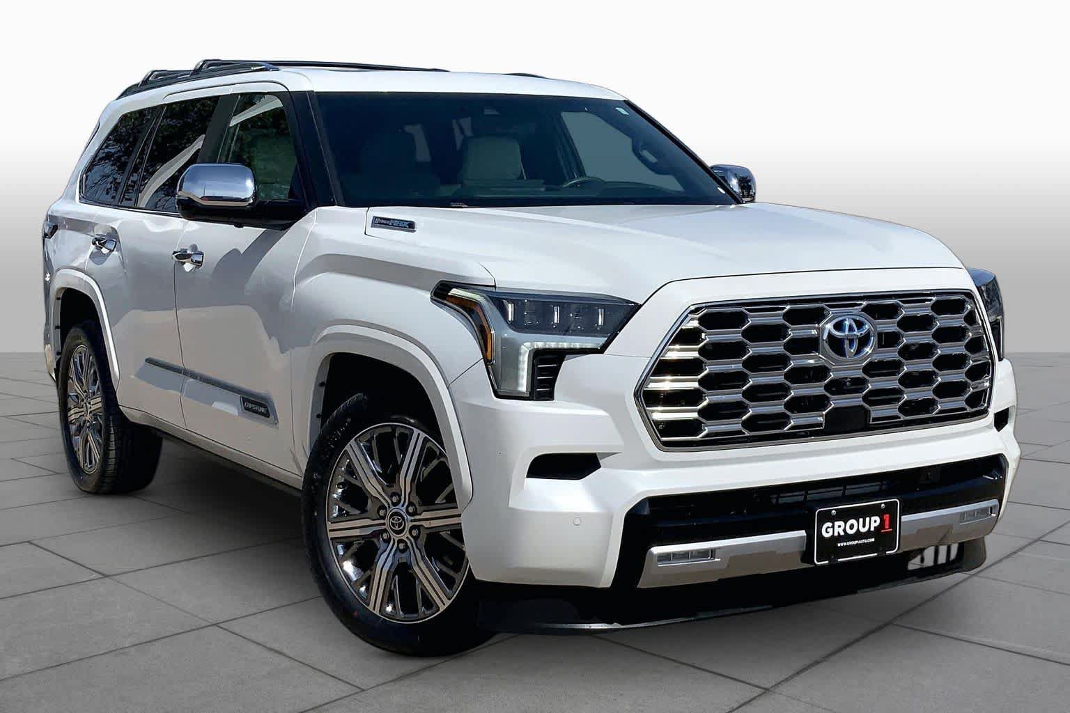 Used 2024 Toyota Sequoia Capstone AWD/4WD image 3