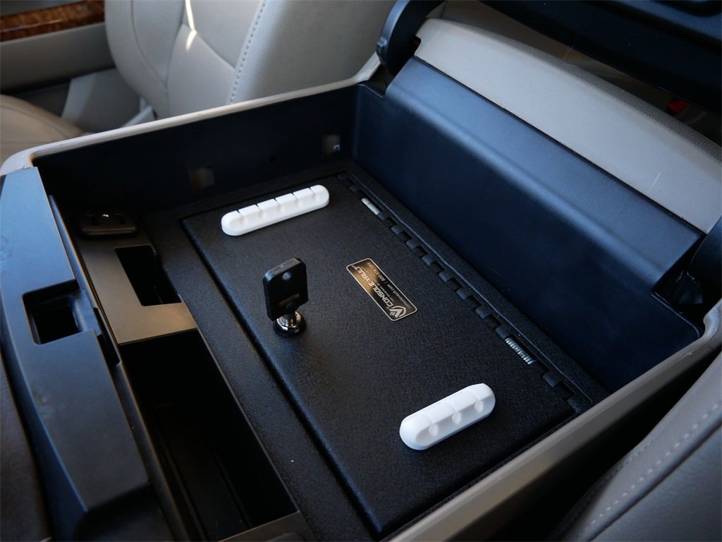 Used 2020 Chevrolet Tahoe Premier w/ Max Trailering Package image 28