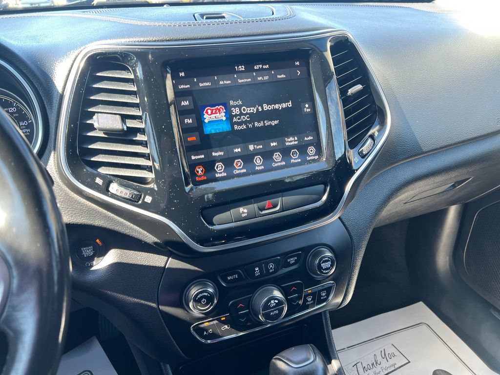 Used 2020 Jeep Cherokee Limited AWD/4WD image 25