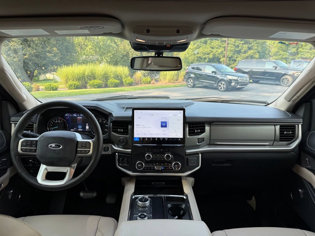 Certified 2024 Ford Expedition XLT AWD/4WD image 15