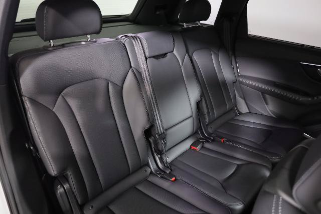 Used 2025 Audi Q7 3.0T Prestige AWD/4WD image 10