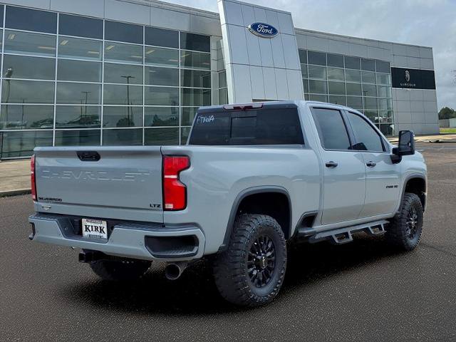 Used 2024 Chevrolet Silverado 2500 LTZ w/ LTZ Plus Package AWD/4WD image 11