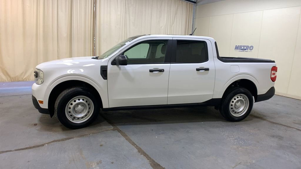Certified 2024 Ford Maverick XL FWD image 6
