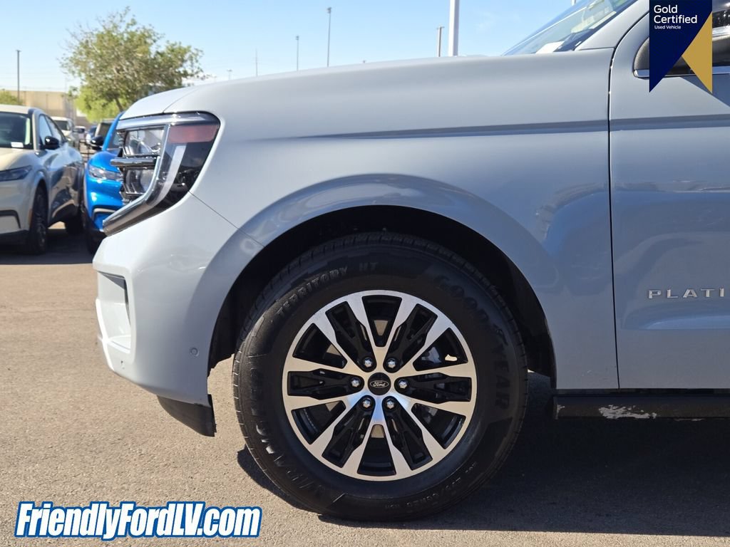 Certified 2025 Ford Expedition Platinum AWD/4WD image 9