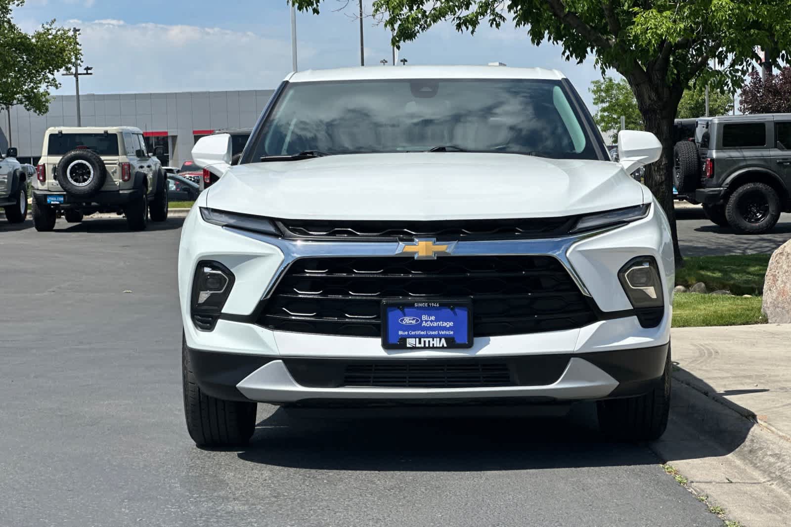 Used 2025 Chevrolet Blazer LT AWD/4WD image 10