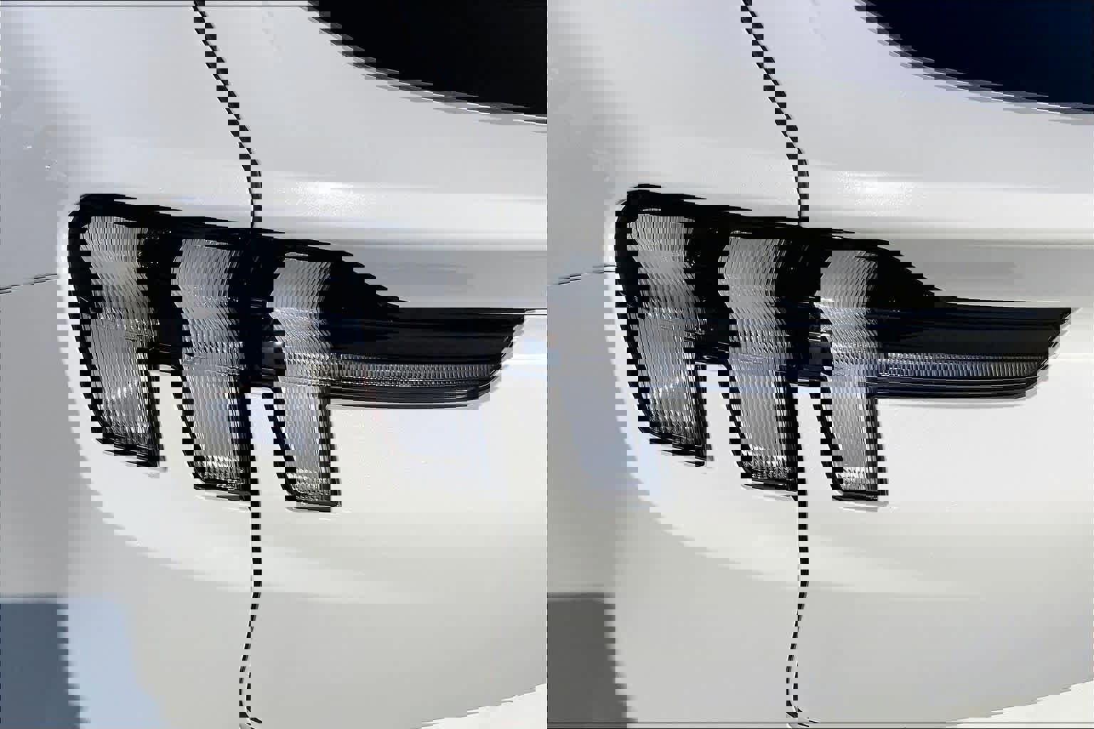 Certified 2025 Ford Mustang Mach-E GT image 28