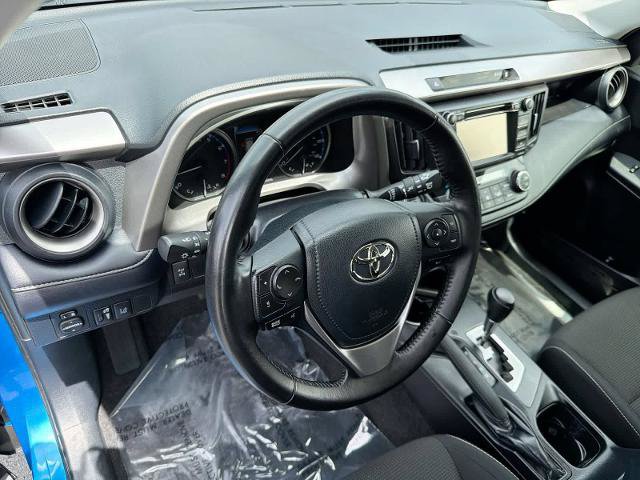 Used 2017 Toyota RAV4 XLE w/ Plus Extra Value Package AWD/4WD image 10