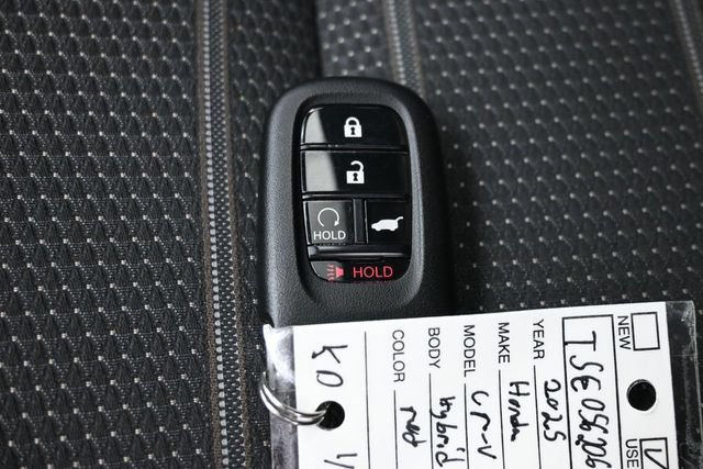Used 2025 Honda CR-V Sport image 24