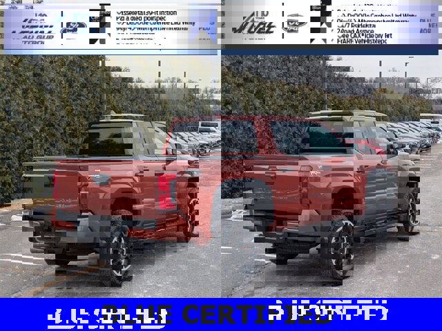 Used 2025 Toyota Tacoma TRD Off-Road image 3